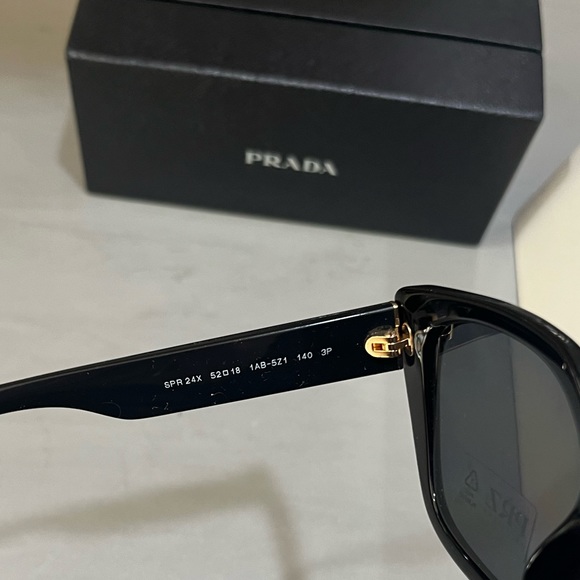 NEW Prada Oversized Square Sunglasses - Black - Picture 6 of 14